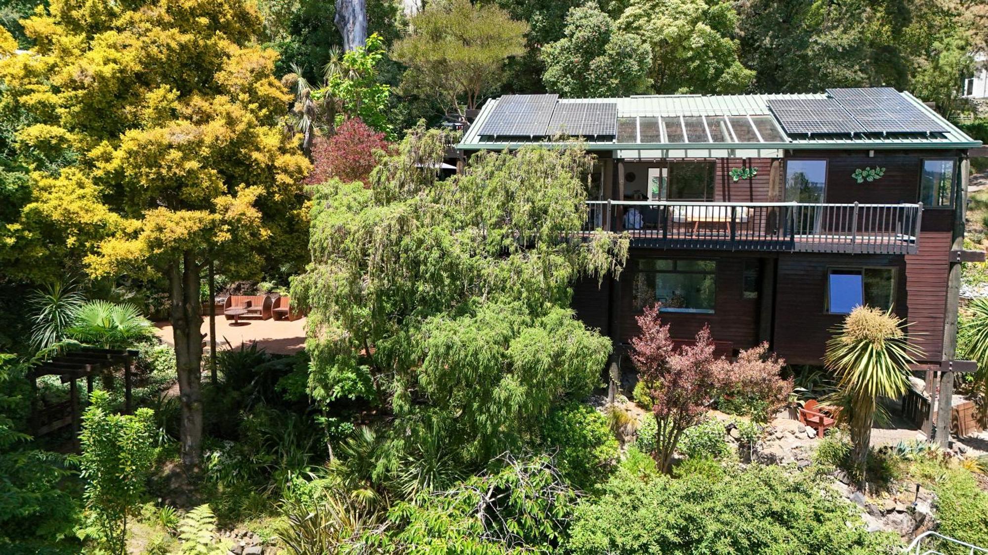 Sherwood 4-bedroom With Spectacular Views Holiday home *